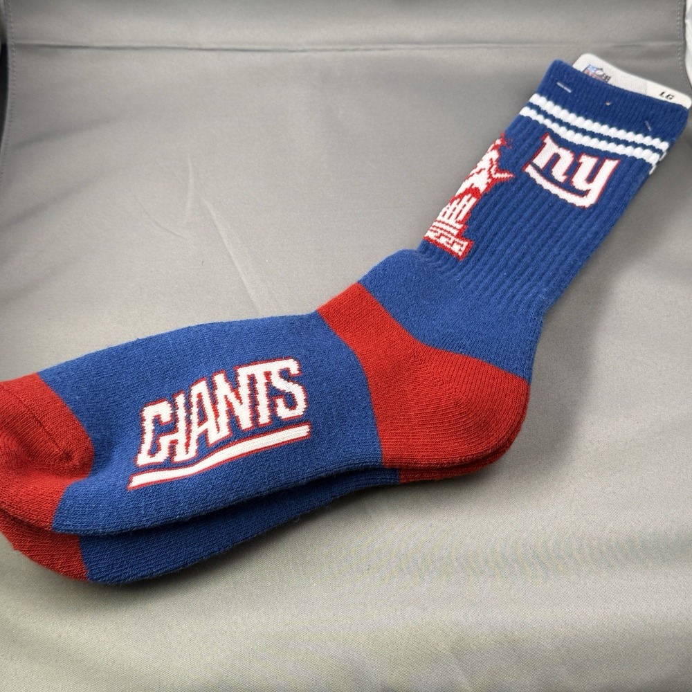 New York Giants NFL Team Apparel Landmark Stripe Socks‎ Men's Large